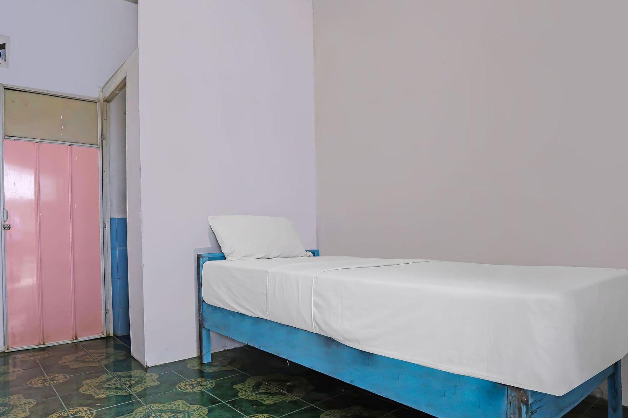 Spot On 92421 City Kost Syariah بانكالبنانغْ المظهر الخارجي الصورة